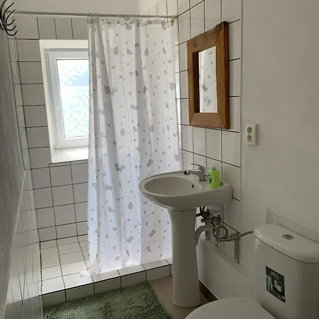 2 Apartamento Zbytiny