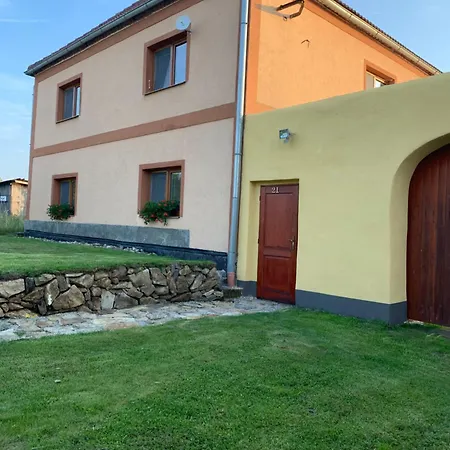 Apartma 2 Zbytiny